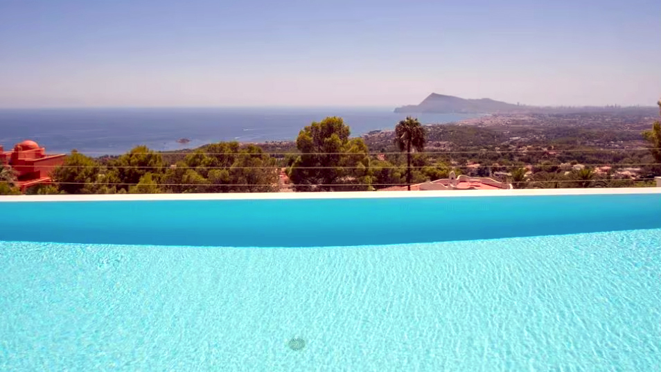 Modern luxury villa for sale in the Sierra de Altea - Spain