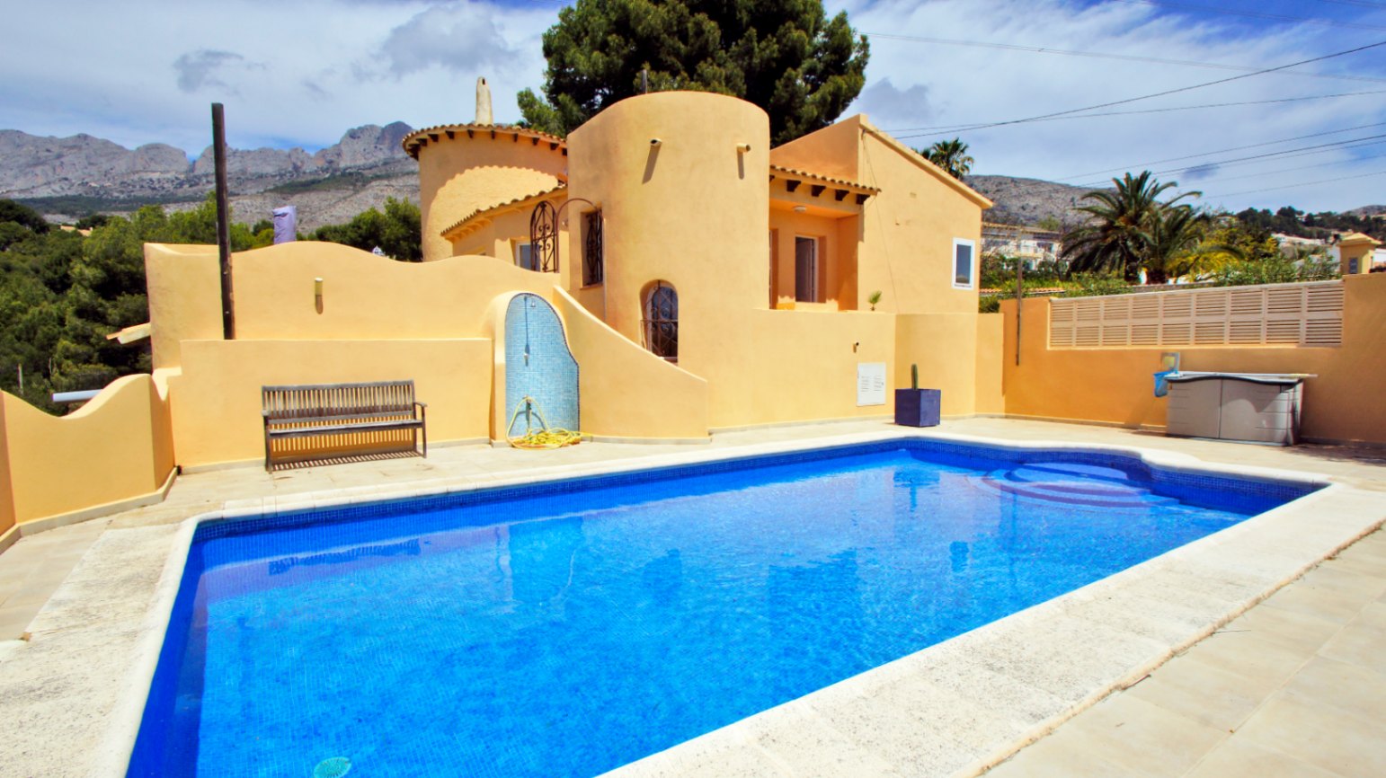 Magnificent house with good sea views in Galera de las Palmeras, Altea